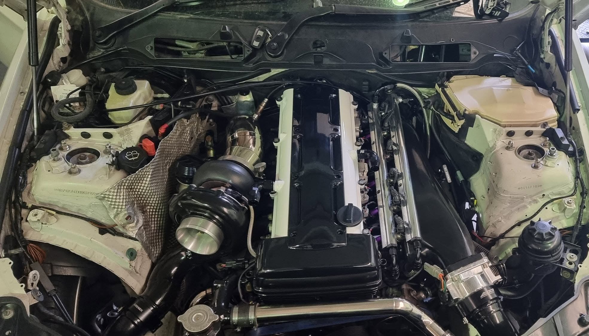 2JZ conversion in the workshop