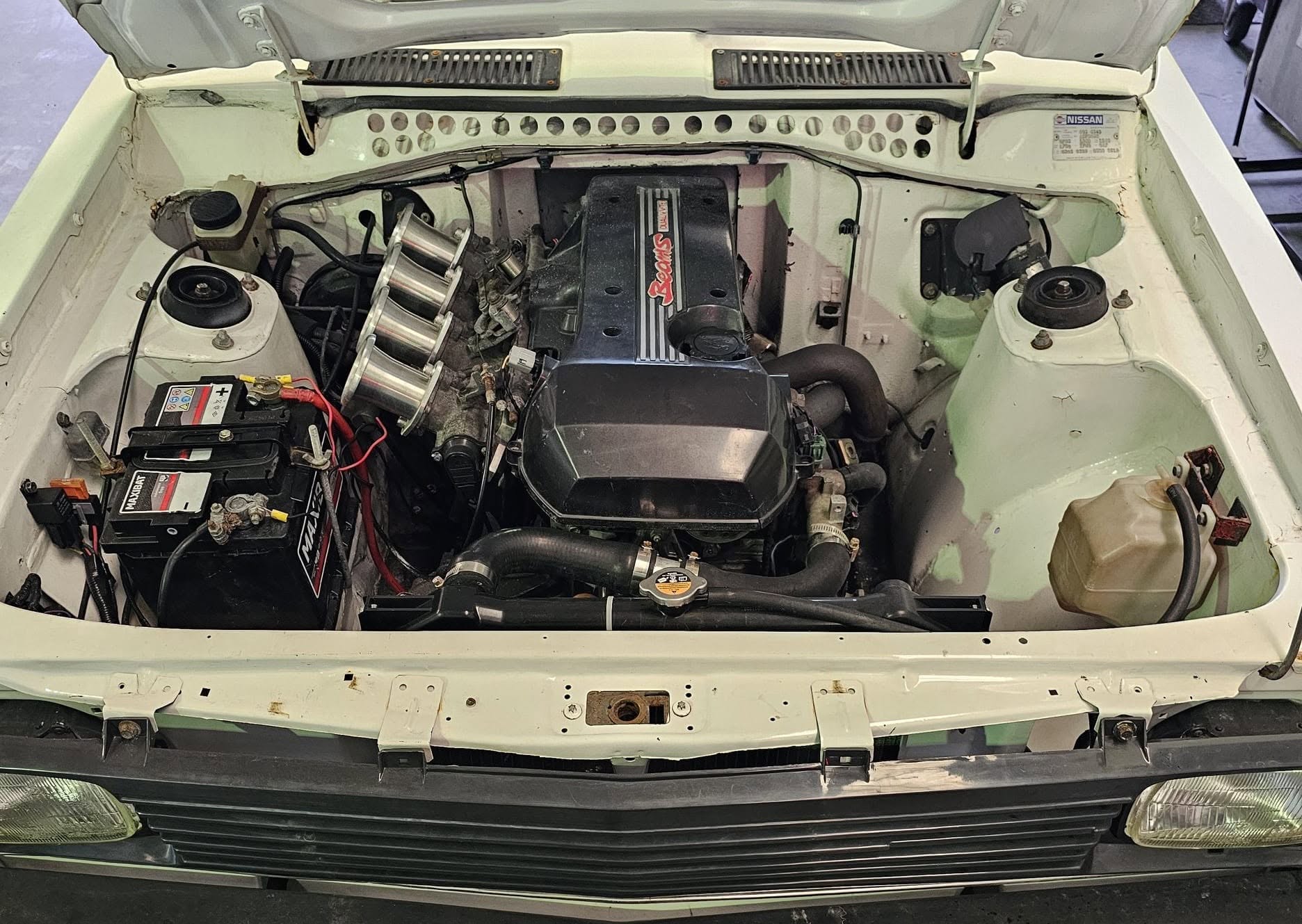 Engine conversion in the Dynamic Motorsport workshop